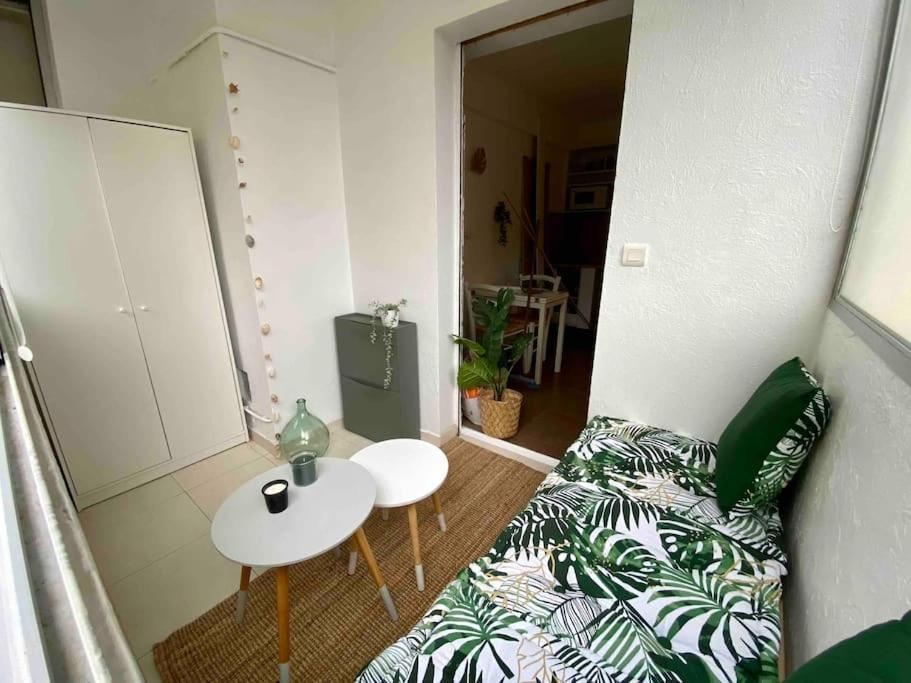Location Studio Avec Loggia Apartamento Antibes Exterior foto