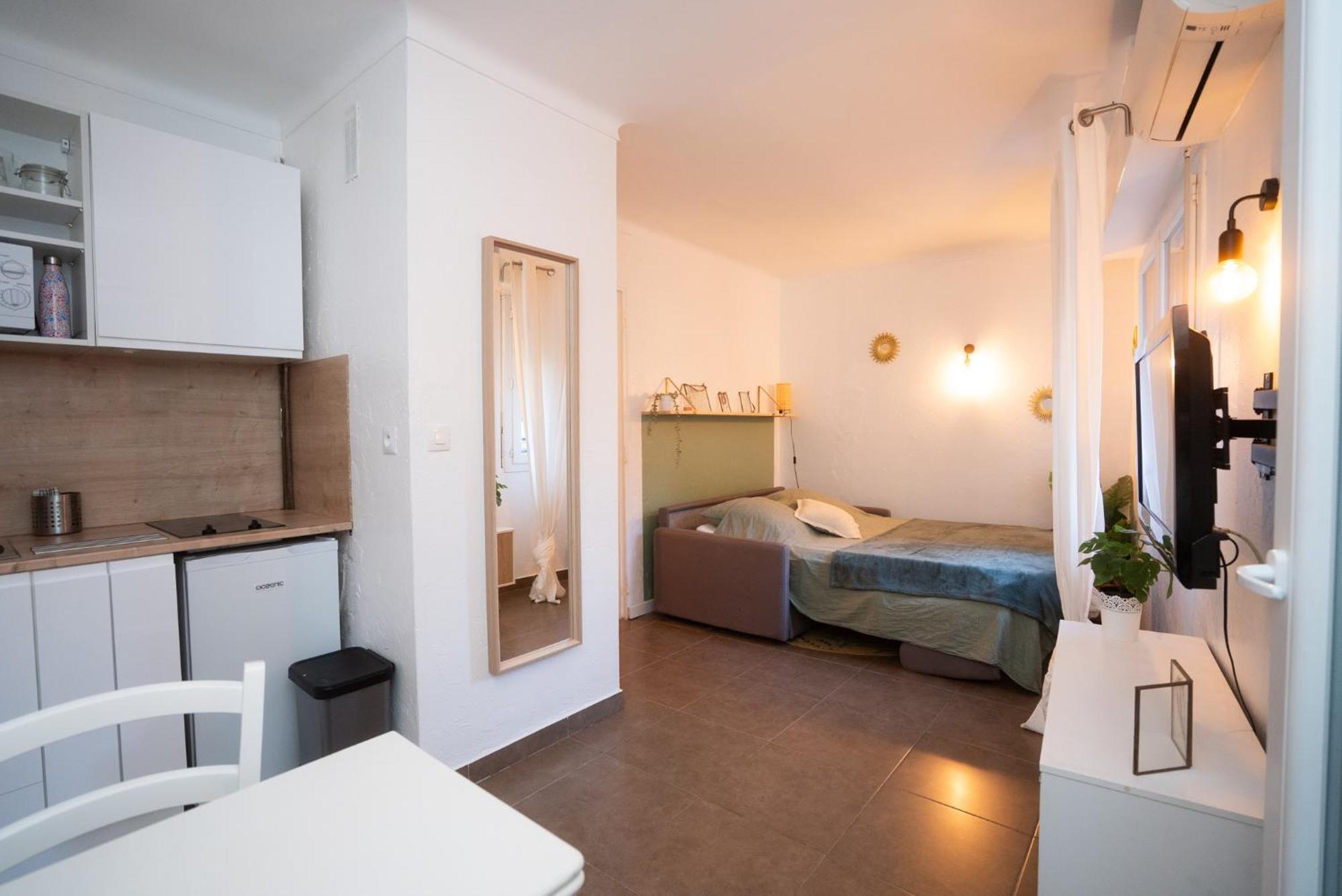 Location Studio Avec Loggia Apartamento Antibes Exterior foto